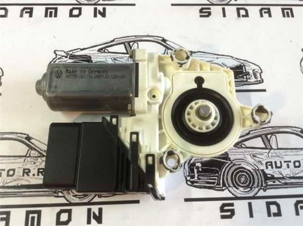 Motor elevalunas trasero derecho golf v - 1k4839402c