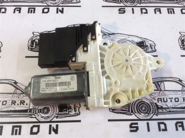 Motor elevalunas trasero derecho golf v - 1k4839402c