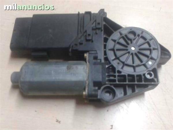 Motor elevalunas vw passat - 0130821694