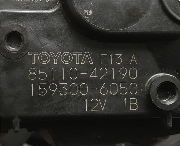 motor limpia delantero toyota Rav4 XA40