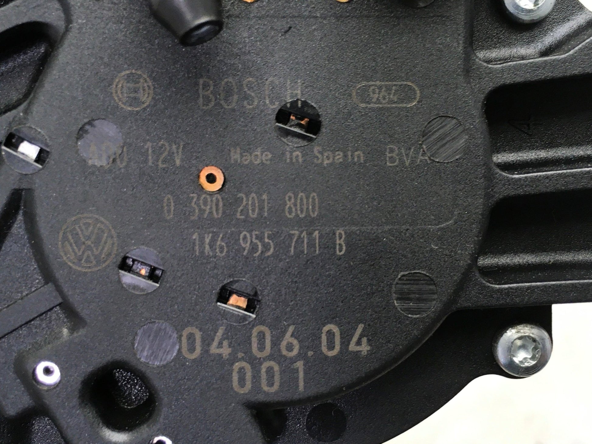 Motor limpia trasero VW Golf V y VI - 1K6955711B