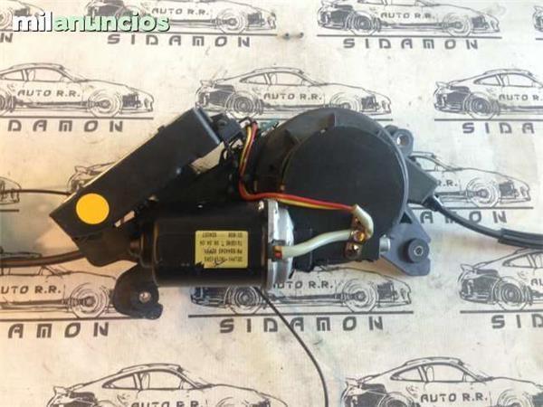 Motor puerta tra izq kia carnival iii - AutoRR 83470-4d101