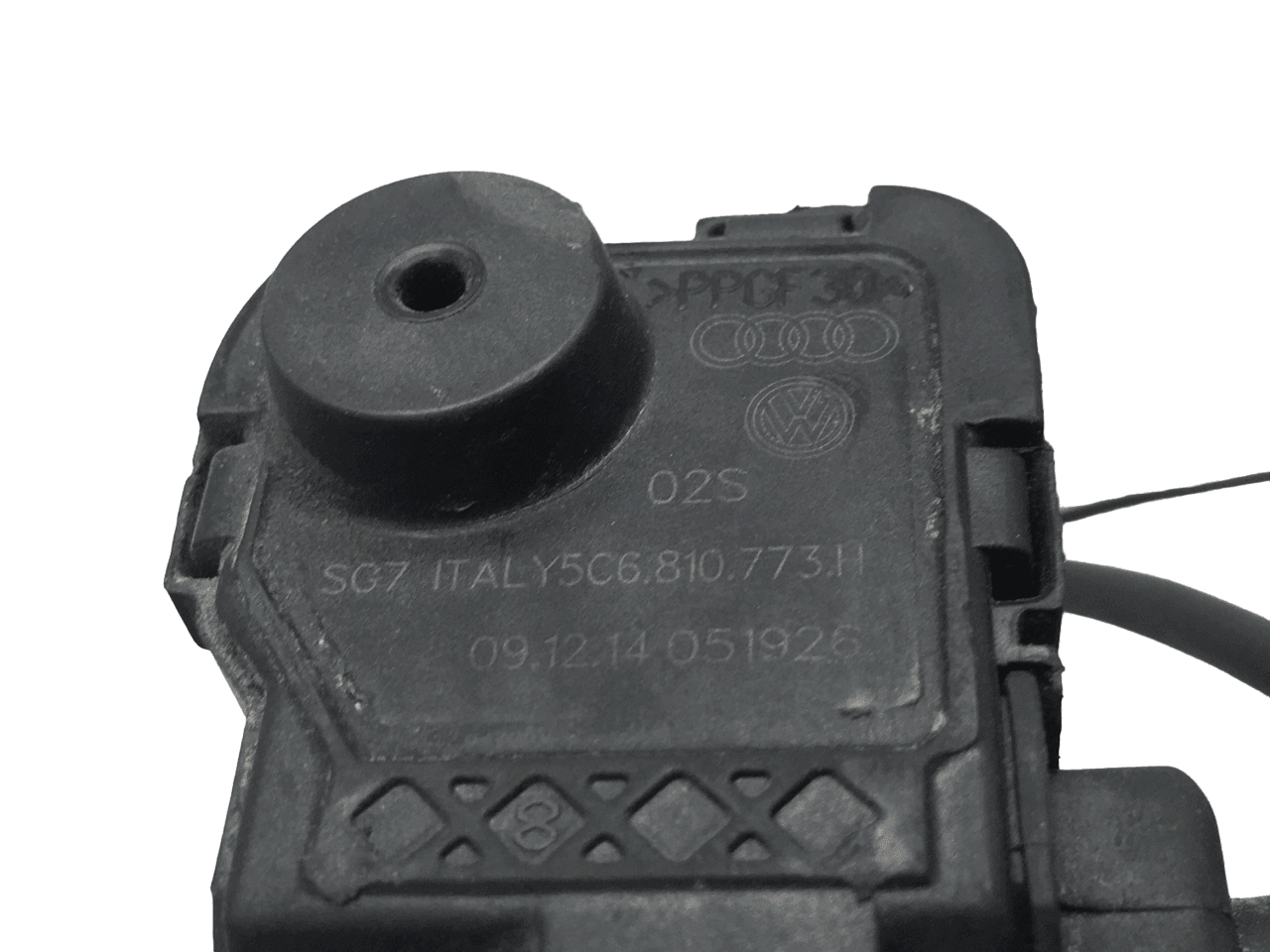 Motor tapa combustible VW - 5C6810773H