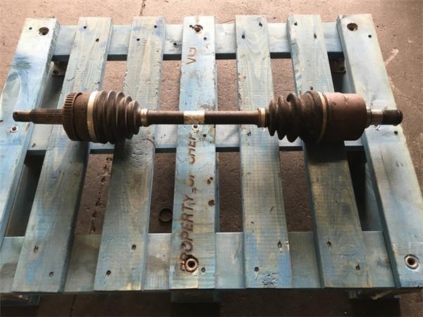 Palier del izq hyundai tucson i 2.7 v6 - 495012e900