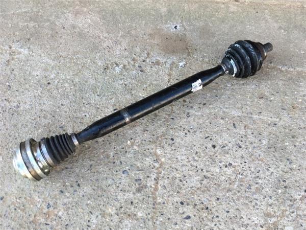 Palier delantero derecho Audi TT 8J 2.0 - 8J0407272T