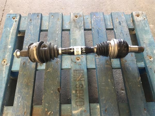 Palier delantero izq mercedes w176 w117 - a2463302301