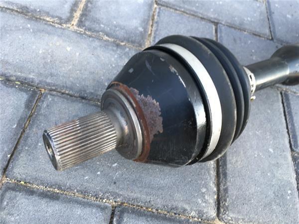 Palier derecho Volvo XC60 2.4d - p31272546