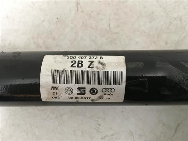 Palier derecho VW 5q0407272b