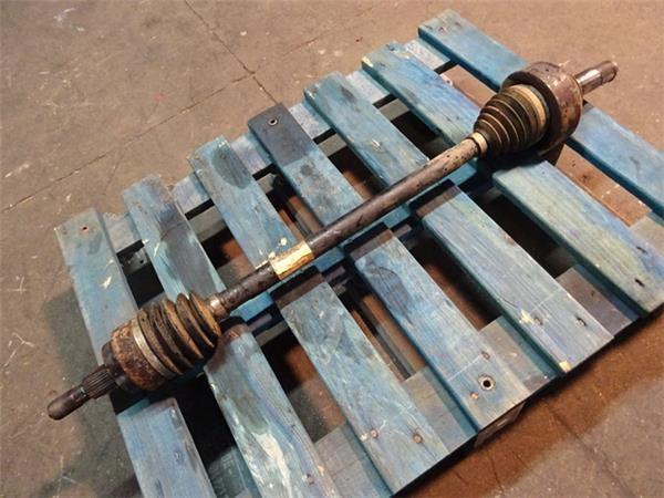 Palier trasero derecho mercedes r w251 - a2513500610