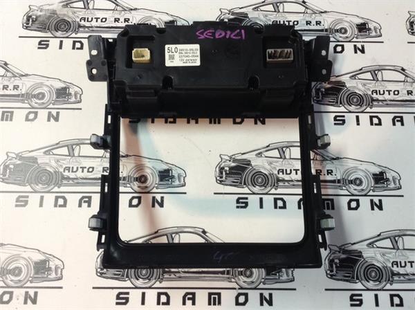 Panel climatizador suzuki sx4 - 3951055l00