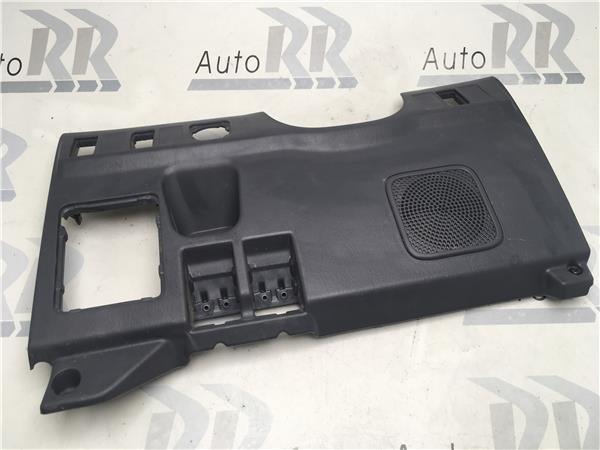 Panel inferior Volante Land Cruiser J9