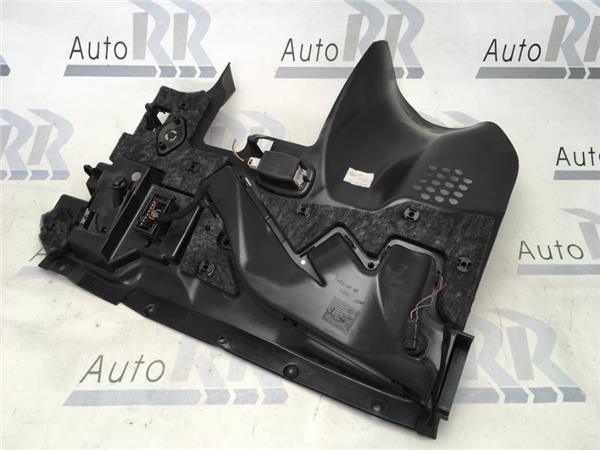 Panel inferior volante Mercedes C W204 - a2046800108