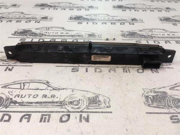 Panel luces emergencia range rover sport - yul500570wux