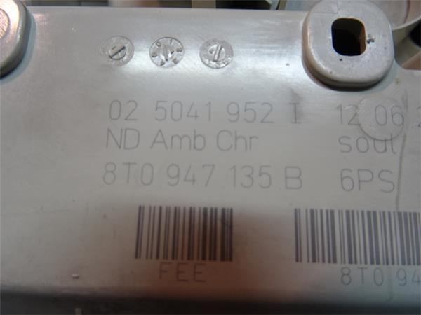 Panel luz interior audi a4 b8 8k a5 q5 - 8t0947135b