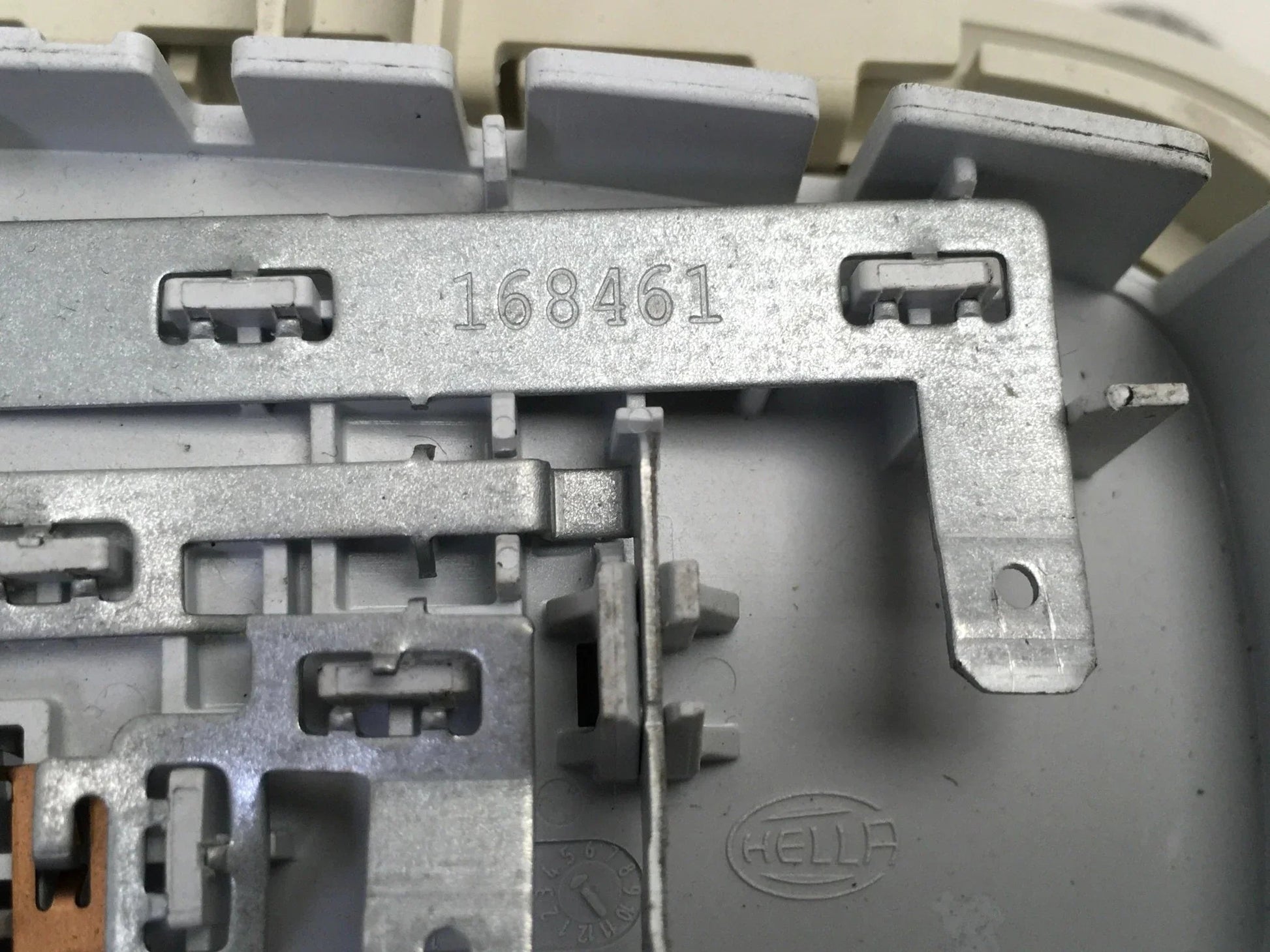 Panel luz techo Ford Transit Courier
