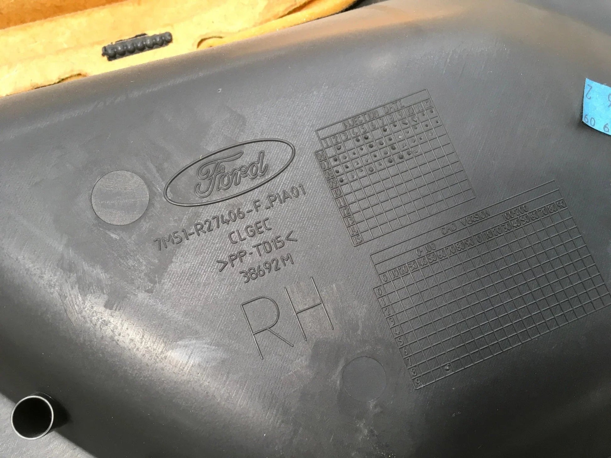 Panel Puerta tra derecha Ford Kuga