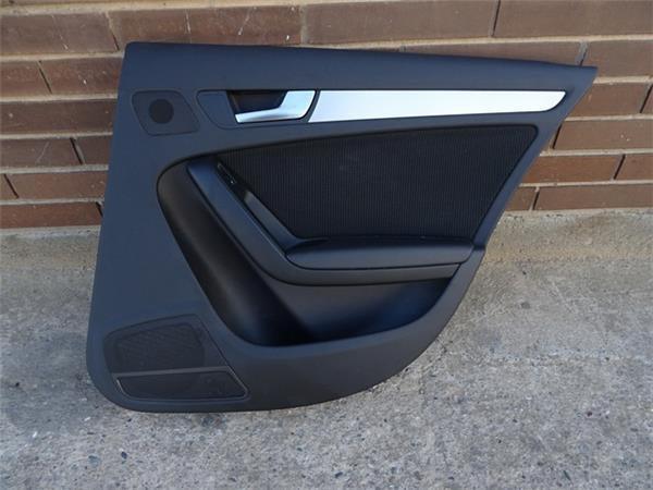 Panel puerta trasero derecho audi a4 b8 - 8k0867306