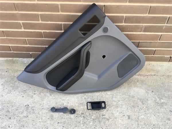Panel trasero izquierdo ford focus ii - 