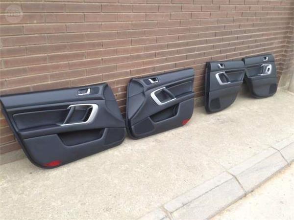 Paneles interiores subaru legacy 4 - 