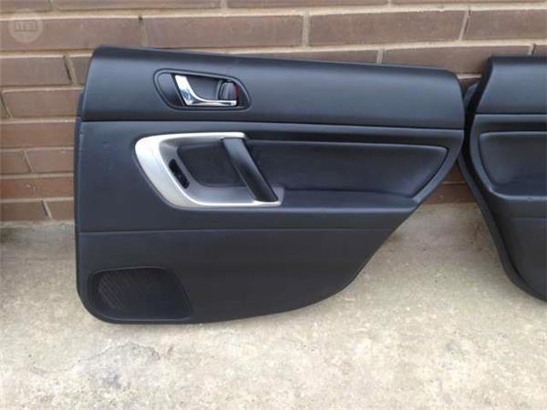 Paneles interiores subaru legacy 4 - 