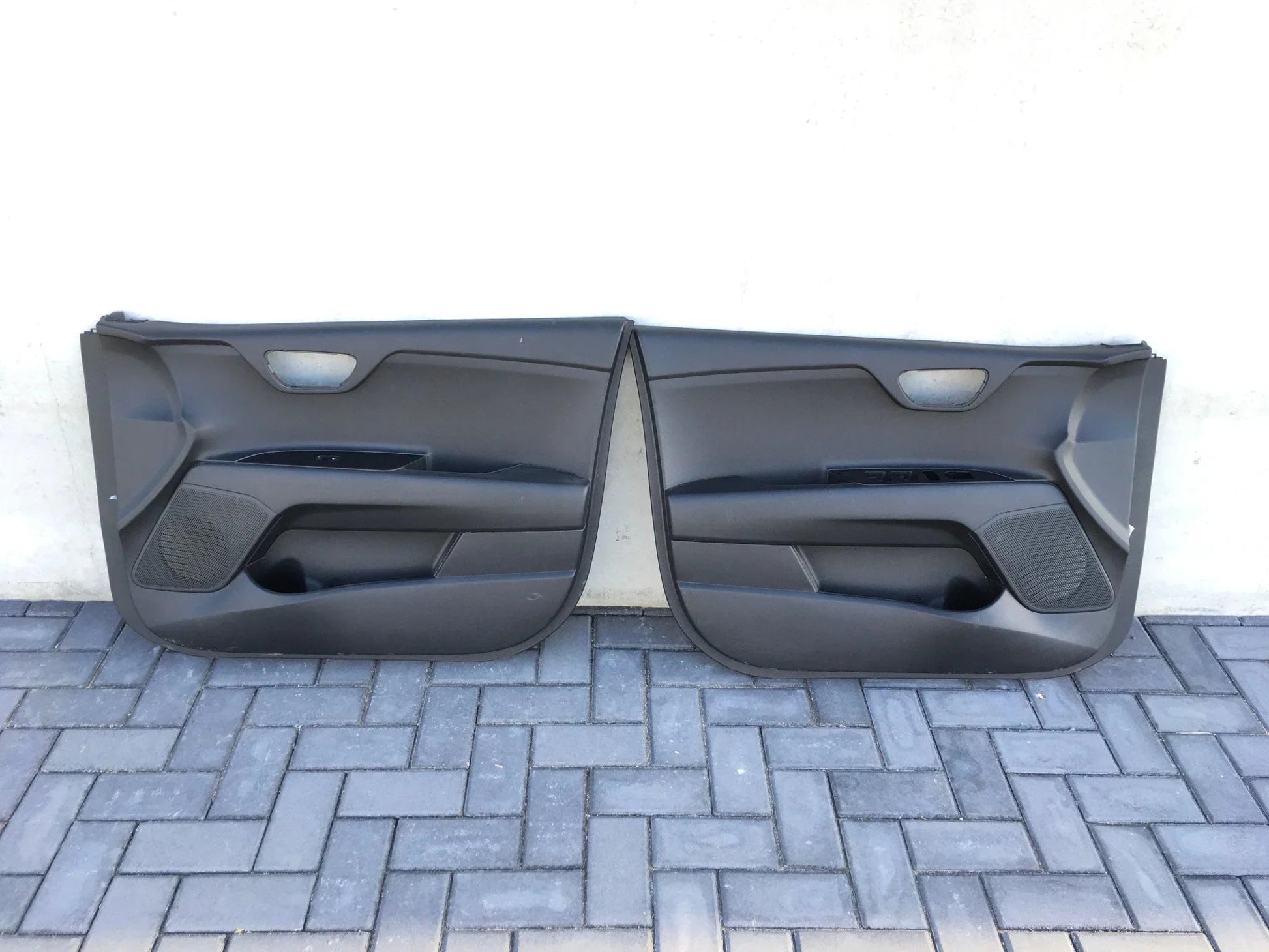 Paneles puerta Kia Stonic
