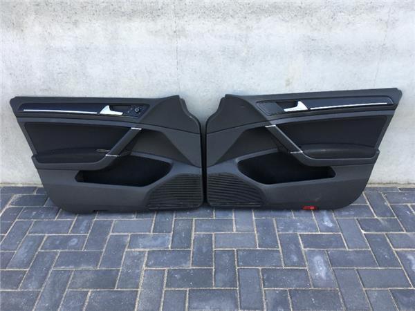 Paneles puerta VW Golf 7