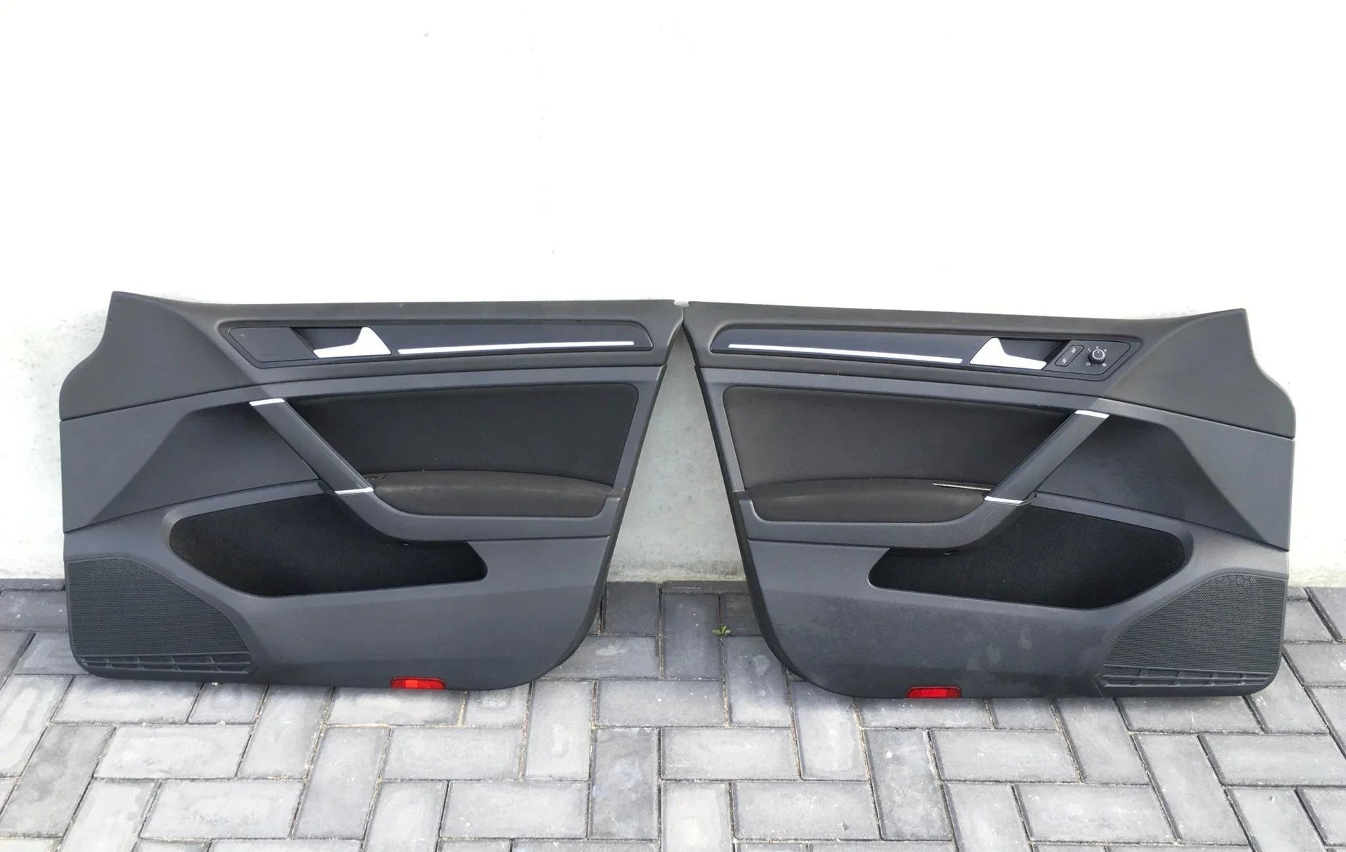 Paneles puerta VW Golf VII