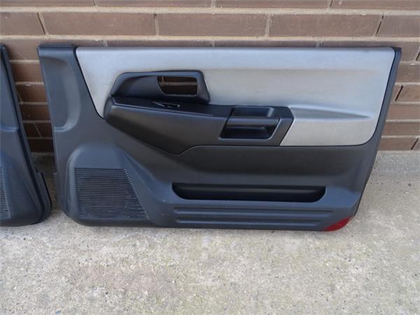 Paneles puertas mitsubishi io pinin - 