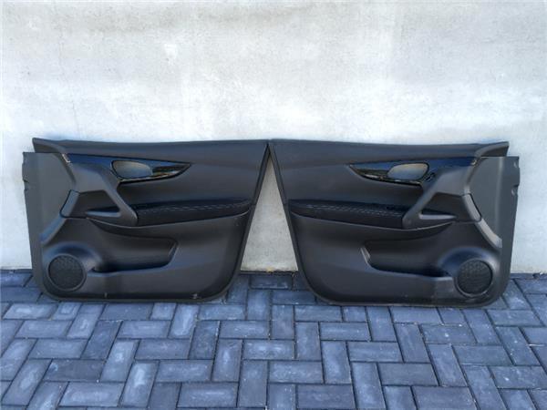 Paneles puertas Nissan Qashqai J11