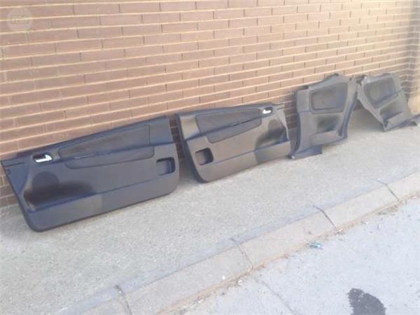 Paneles puertas peugeot 207 - 