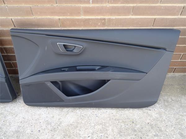 Paneles puertas seat leon iii 5f fr 3p - 