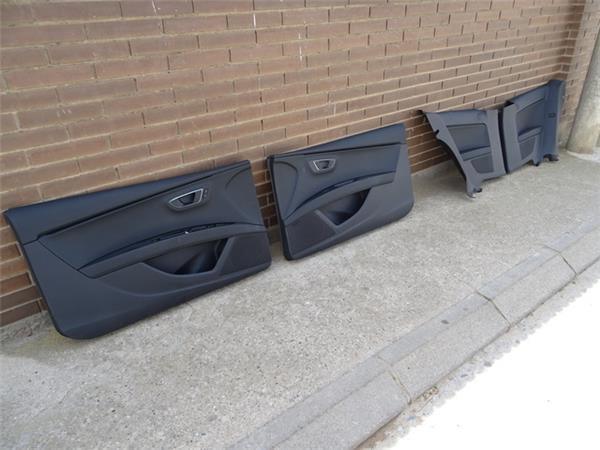 Paneles puertas seat leon iii 5f fr 3p - 