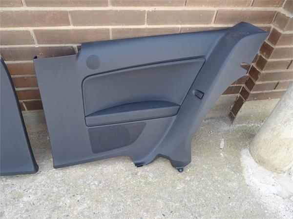 Paneles puertas seat leon iii 5f fr 3p - 