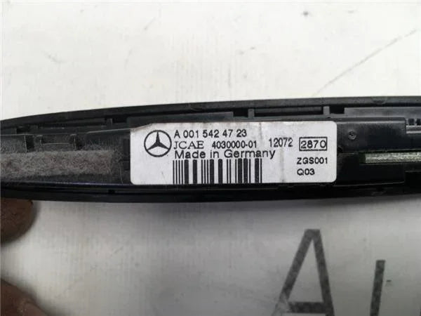 Pantalla parktronic Mercedes W212 a00154