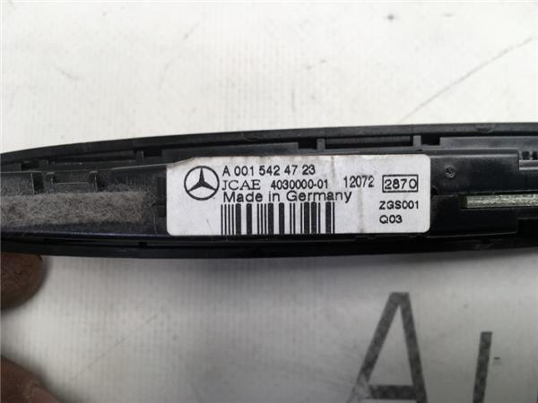 Pantalla parktronic Mercedes W212 a00154 - AutoRR a00154