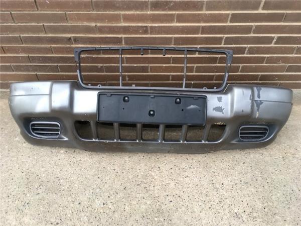 Paragolpes delantero Jeep G Cherokee WJ - 
