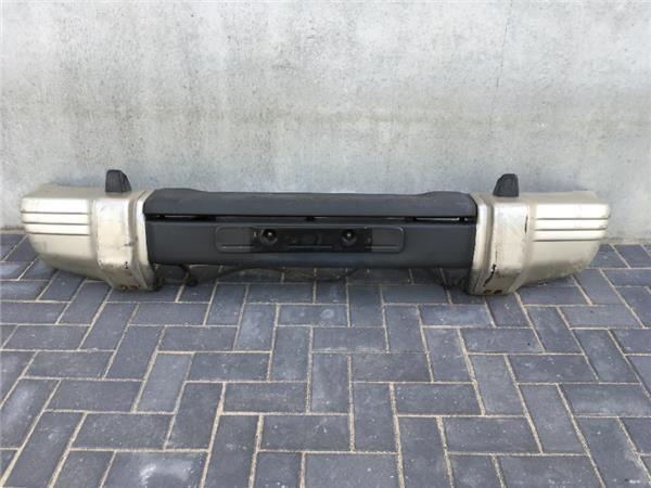 Paragolpes delantero Mitsubishi Montero - 