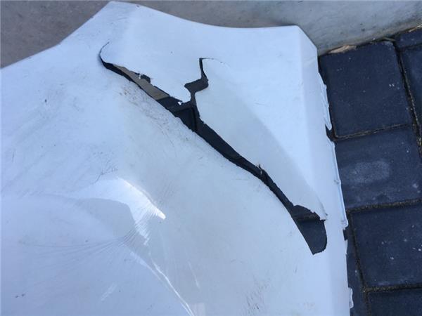 Paragolpes delantero Toyota Rav4 XA40 - 