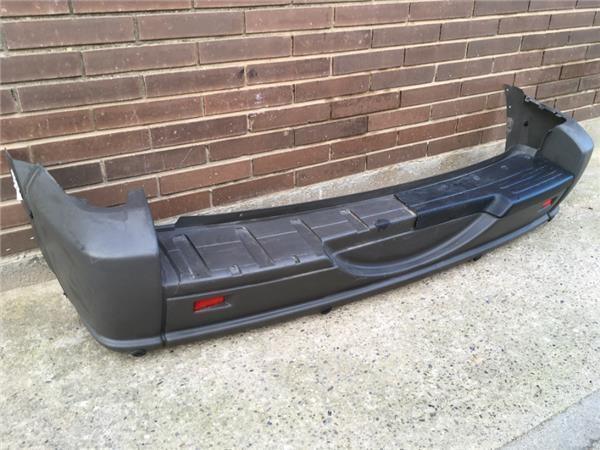 Paragolpes trasero Jeep Cherokee KJ