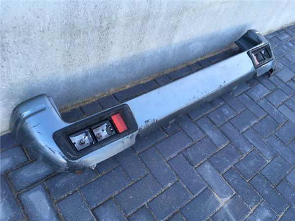Paragolpes trasero Toyota J90 - 