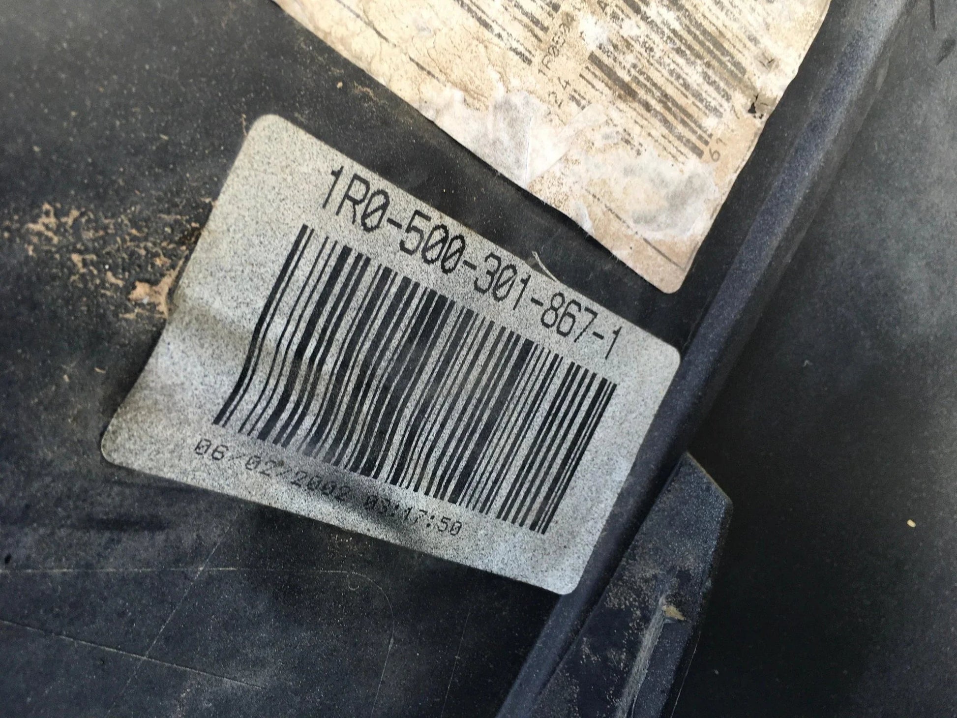 Paragolpes trasero Volvo S60 9484004