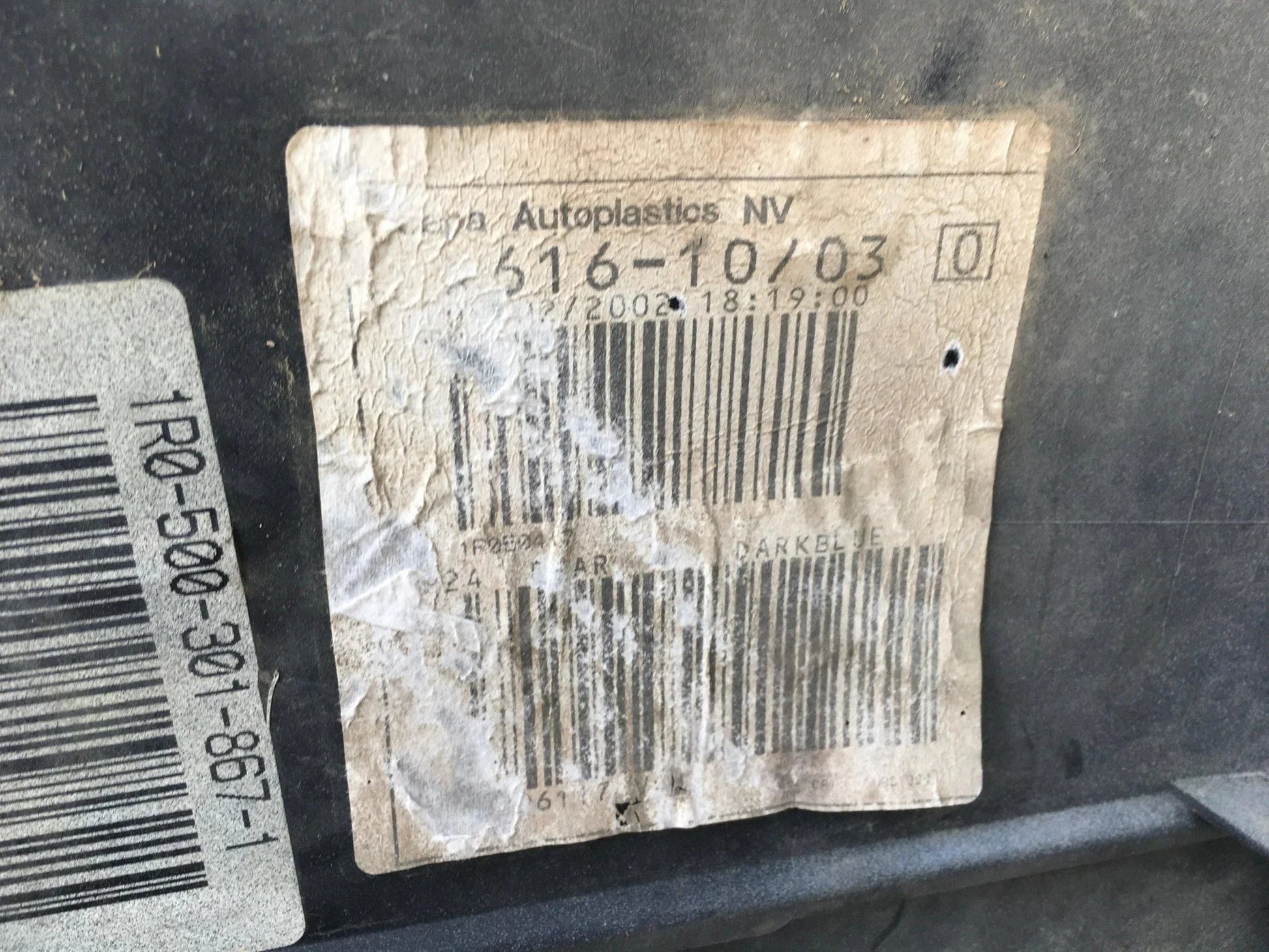 Paragolpes trasero Volvo S60 9484004
