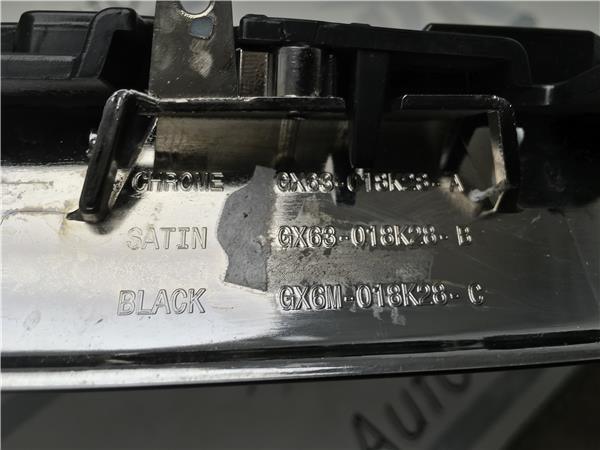 Parrilla delantera Jaguar XF X260 - gx6m018k28a