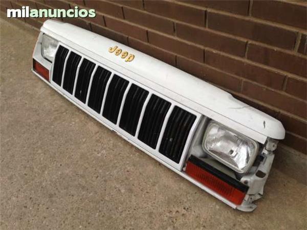 Parrilla delantera jeep cherokee xj - 
