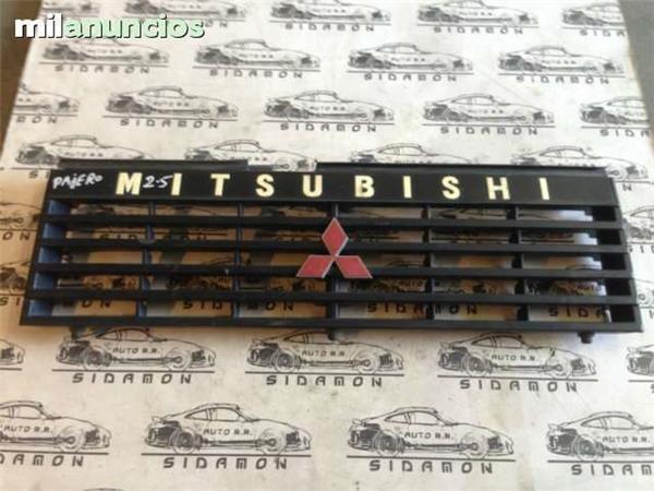 Parrilla mitsubishi pajero - mb383527