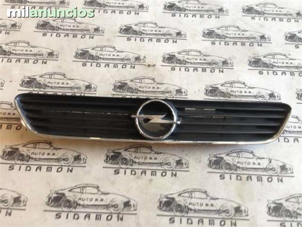 Parrilla opel astra - 90587100