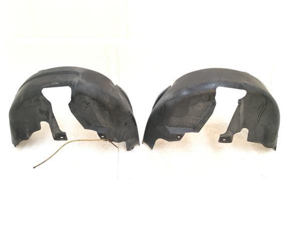 Pasos de rueda traseros Seat Leon II 1P - 1P0810970A