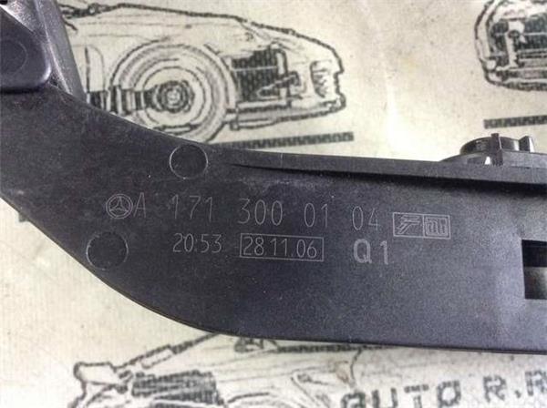 Pedal acelerador mercedes a1713000104 - a1713000104