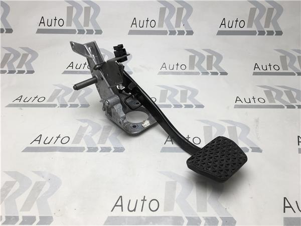 Pedal de freno BMW Serie 3 E46 - 35112229128