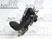Pedal freno estacionamiento Mercedes a20
